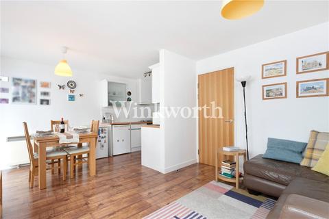 2 bedroom apartment for sale, High Road, London, Haringey, N15