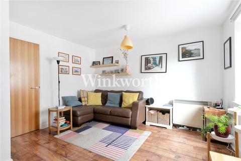 2 bedroom apartment for sale, High Road, Seven Sisters, N15