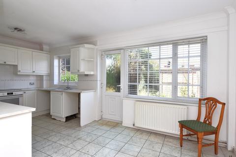 3 bedroom end of terrace house for sale, Turner Close, Shoeburyness, Essex, SS3