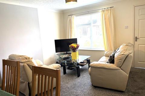 2 bedroom semi-detached house to rent, Osprey Close,  Leeds, LS17