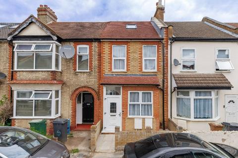 2 bedroom terraced house for sale, Alpha Road, Chingford