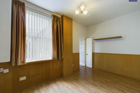 2 bedroom terraced house to rent, Moon Avenue, Blackpool, FY1