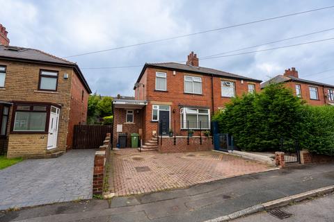 3 bedroom semi-detached house for sale, Laithe Croft Road, Soothill, WF17