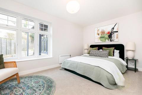2 bedroom apartment for sale, 31 Danecourt Road, Poole, BH14