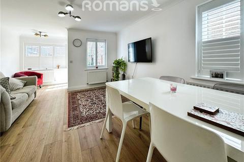 undefined, Alford Close, Sandhurst, Berkshire