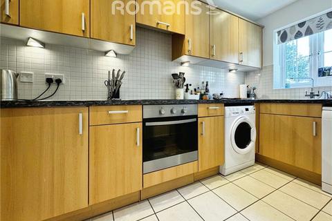 undefined, Alford Close, Sandhurst, Berkshire