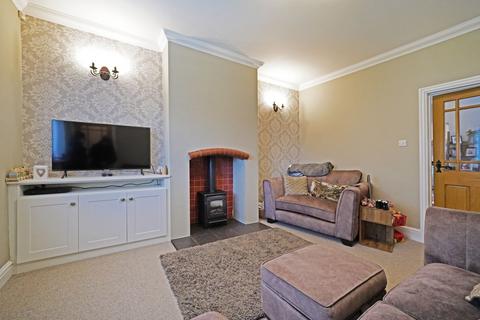 2 bedroom semi-detached house for sale, Stratford Road, Hockley Heath, B94