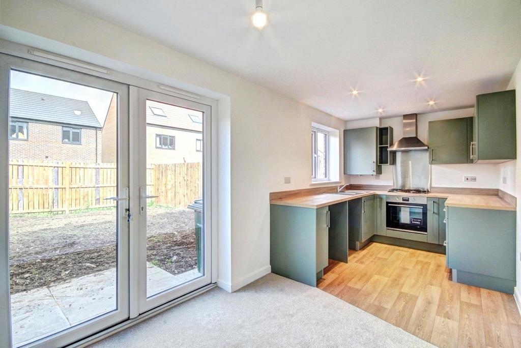 House in Newcastle Upon Tyne - View 5