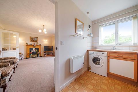 2 bedroom retirement property for sale, Fishers Court Peppard Road, Reading RG4