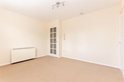 Studio to rent, Scammell Way, Watford WD18