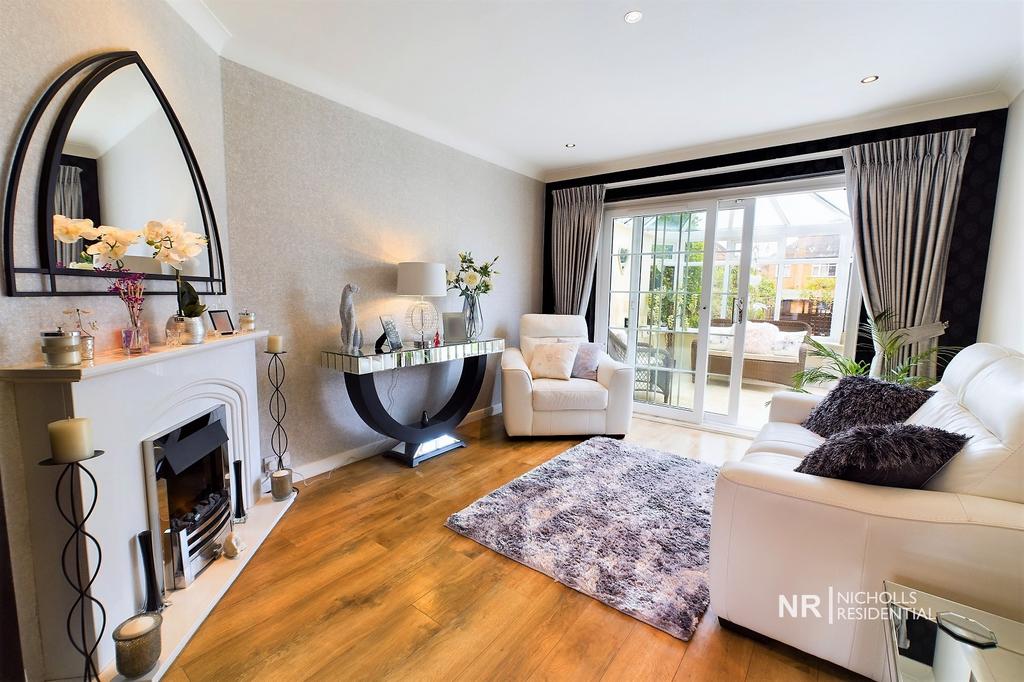 Sitting Room Area