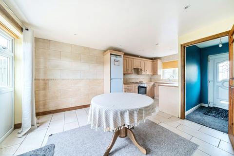 65 Dudley Crescent, Halifax, HX2 8LD