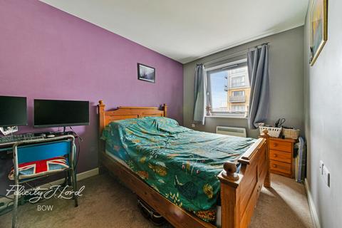 2 bedroom apartment for sale, Thomas Fyre Drive, London