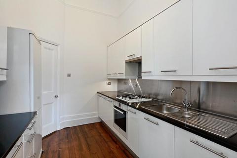 3 bedroom flat to rent, Old Brompton Road, Earls Court, London, SW5