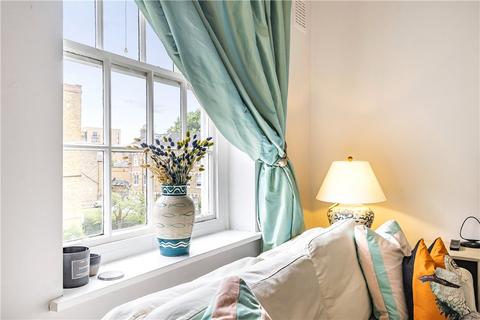 1 bedroom apartment for sale, Vicarage Crescent, London