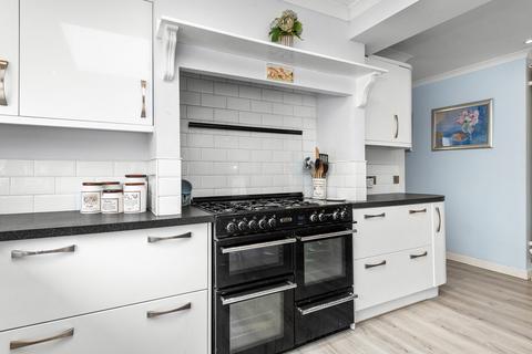 4 Stein Square, Bannockburn, Stirling, FK7 8JF