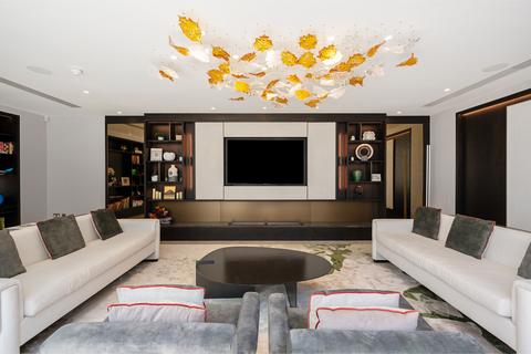 5 bedroom detached house for sale, Lyndhurst Gardens, London, NW3
