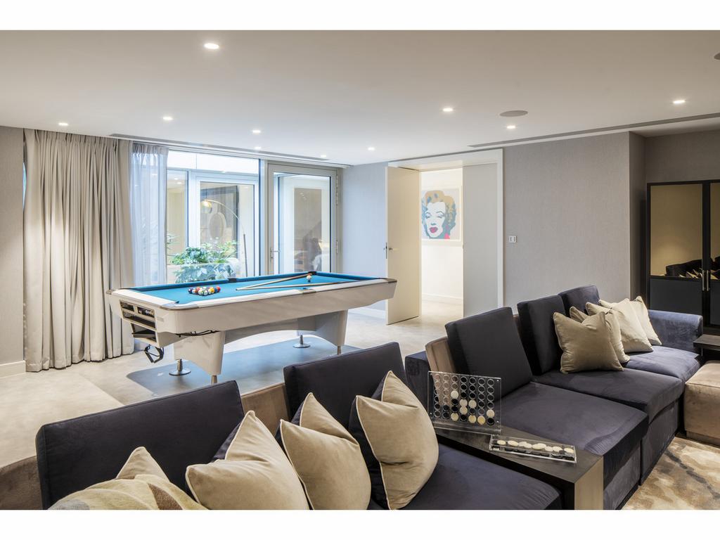 Games room
