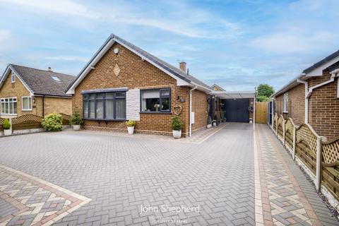 3 bedroom bungalow for sale, Wellington Drive, Cannock, Staffordshire, WS11