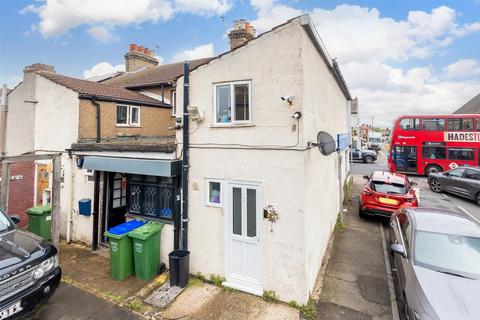 1 bedroom maisonette for sale, Upper Wickham Lane, Welling, Kent