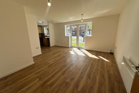 2 bedroom apartment to rent, Alfred Street, Platt Bridge, Wigan, Greater Manchester, WN2