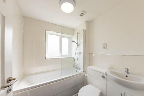 22 Abbey Close, Croft, Warrington, WA3 7EQ
