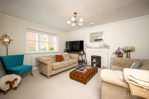 4 bedroom detached house for sale, Monitor Way, Reading RG5