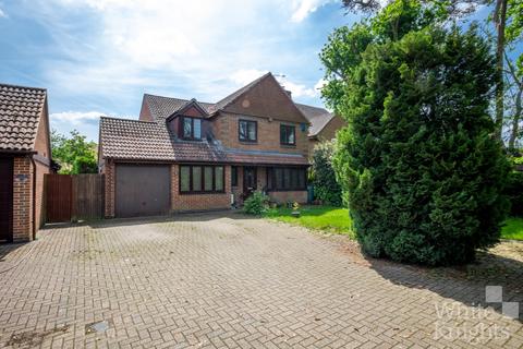 5 bedroom detached house for sale, Hyde End Road, Reading RG7