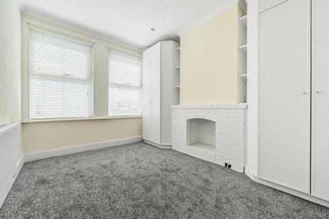 2 bedroom maisonette for sale, East Barnet Village,  Barnet,  EN4