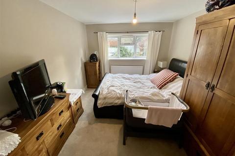 3 bedroom semi-detached house for sale, Cwmamman Road, Garnant, Ammanford, SA18