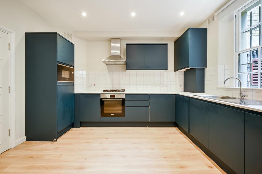 Apartment in London - View 2