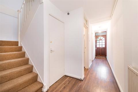 2 bedroom maisonette for sale, Camden Road, London