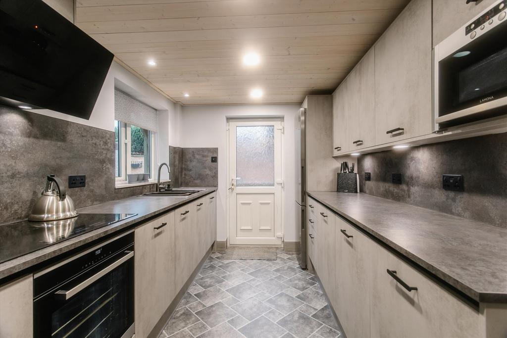 Kitchen2