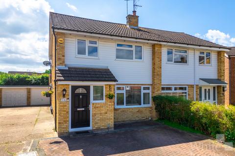 3 bedroom semi-detached house for sale, Consul Close, Reading RG5