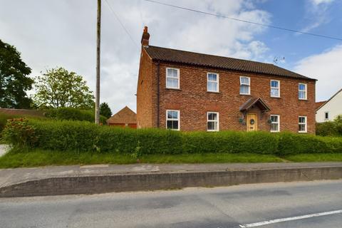 4 bedroom detached house for sale, Main Street, North Dalton, YO25 9XA