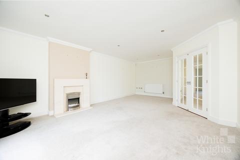 2 bedroom flat for sale, Bonhomie Court, Hurst RG10