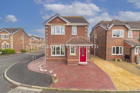 3 bedroom detached house for sale, Beachcomber Drive, Thornton Cleveleys FY5