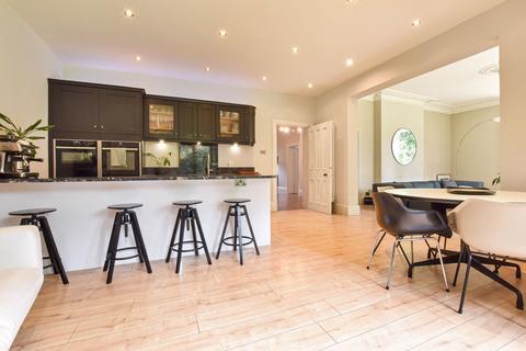 84b Ackers Road, Stockton Heath, Warrington, WA4 2EA
