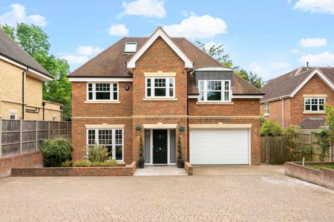 5 bedroom detached house to rent, Trumpsgreen Road, Virginia Water, GU25