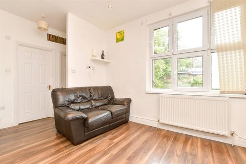 1 bedroom flat for sale, Brighton Road, Purley, Surrey