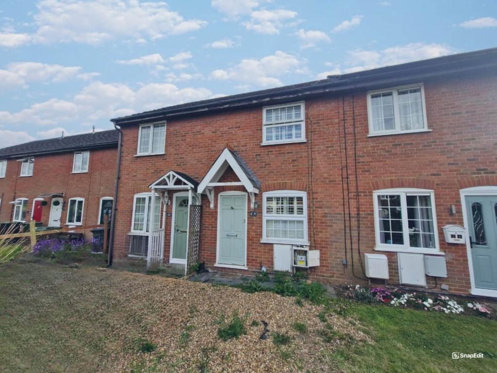 Lower Shelton Road, Bedford MK43 2 bed house for sale £225,000