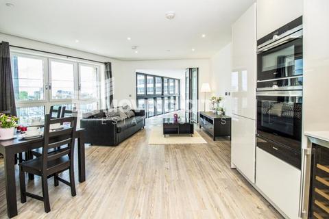 2 bedroom flat to rent, New Drum Street, London E1