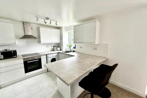 2 bedroom apartment for sale, Crales House, Harlinger Street, Woolwich, London, SE18 5ST