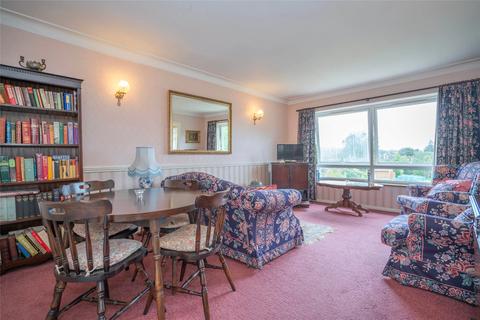 14 Wellington Place, London, N2 0PN
