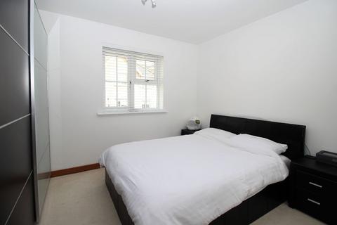 1 bedroom apartment for sale, Purfleet RM19