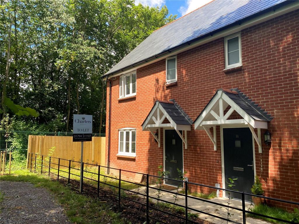 Grebe Place, Fordingbridge SP6 2 bed end of terrace house to rent £