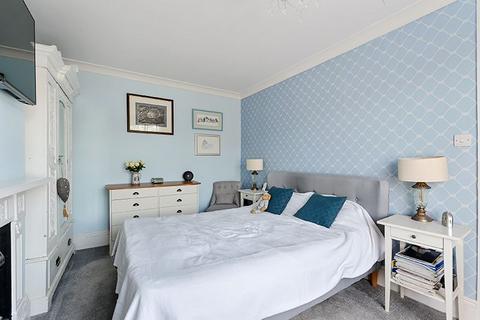 37 Lagham Road, South Godstone, Godstone, RH9 8HE