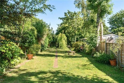 6 Christianfields Avenue, Gravesend, DA12 5NF