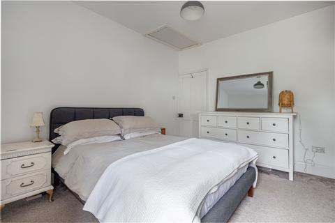 8 Carlyle Road, Aston Fields, Bromsgrove, B60 2PJ