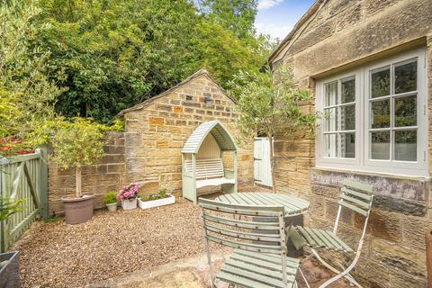 3 bedroom terraced house for sale, Bondgate, Leeds, Harewood